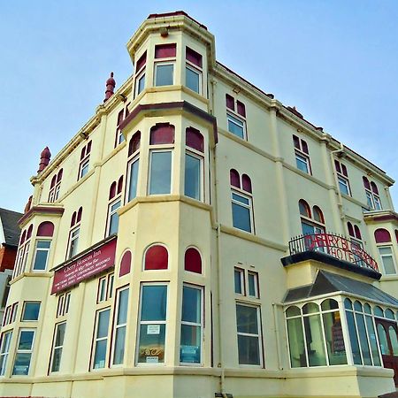 Cherry Blossom Inn 黑潭 外观 照片