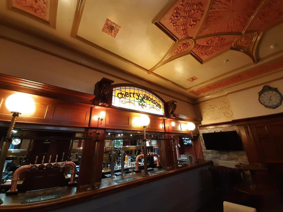 Cherry Blossom Inn 黑潭 外观 照片