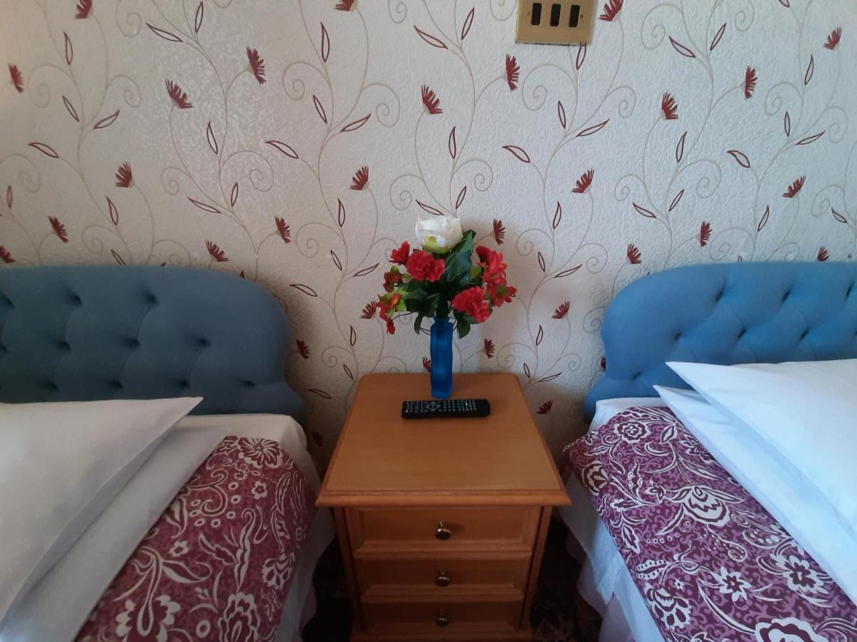Cherry Blossom Inn 黑潭 外观 照片